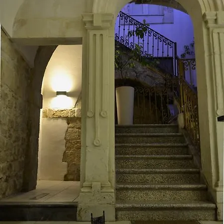 Palazzo Beau Couette-café